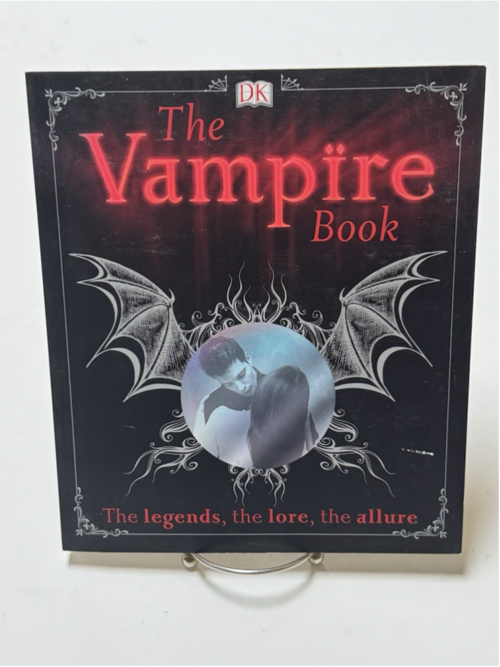 The Vampire Book The Legends Lore & Allure By Sally Regan First PB Edition